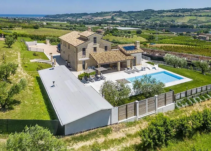 Luxury With Pool In Aso Valley * Monterubbiano